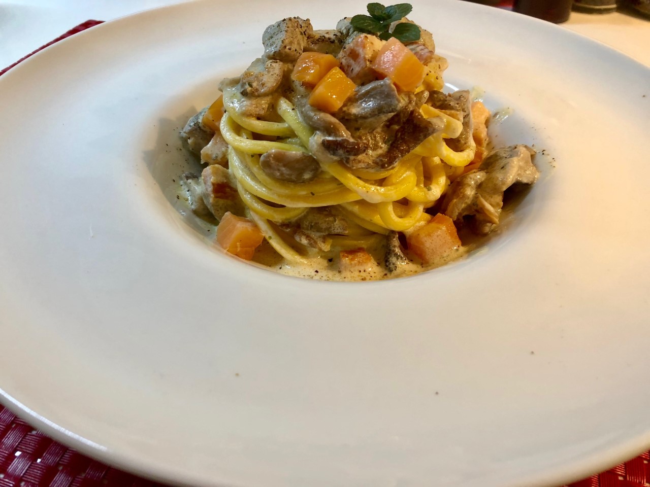 Bigoli funghi e salmone 4